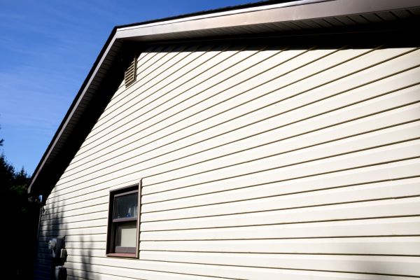Cost of Dutch Lap Siding Installation in Idaho Falls