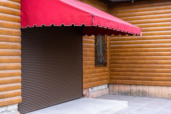 Cost of Hardwood Cladding Installation in Idaho Falls